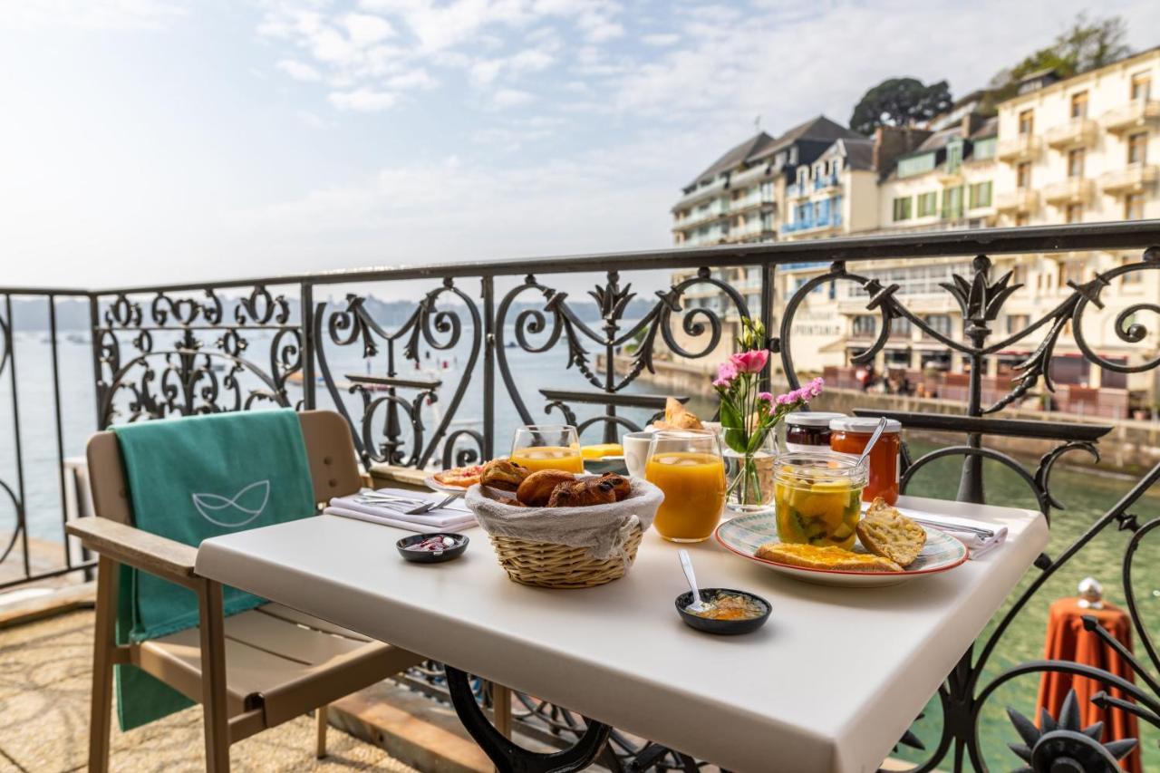 Hotel De La Vallee Ντινάρ Εξωτερικό φωτογραφία