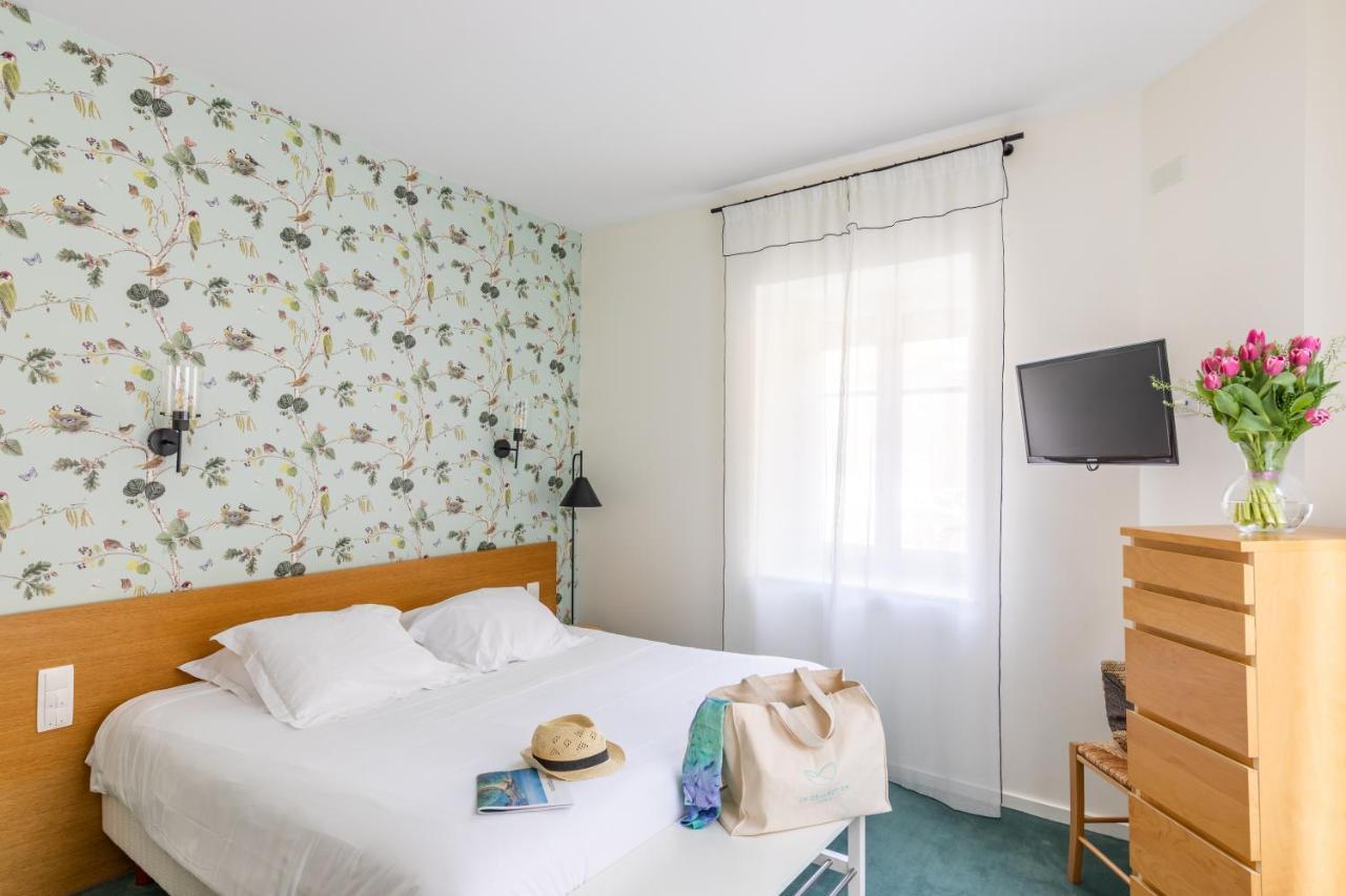 Hotel De La Vallee Ντινάρ Εξωτερικό φωτογραφία